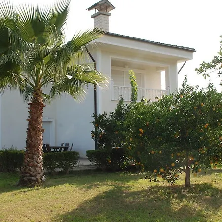 Deniz 빌라 케메르
