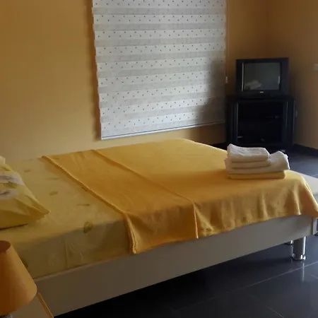 Deniz Villa *