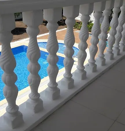 Deniz Villa *